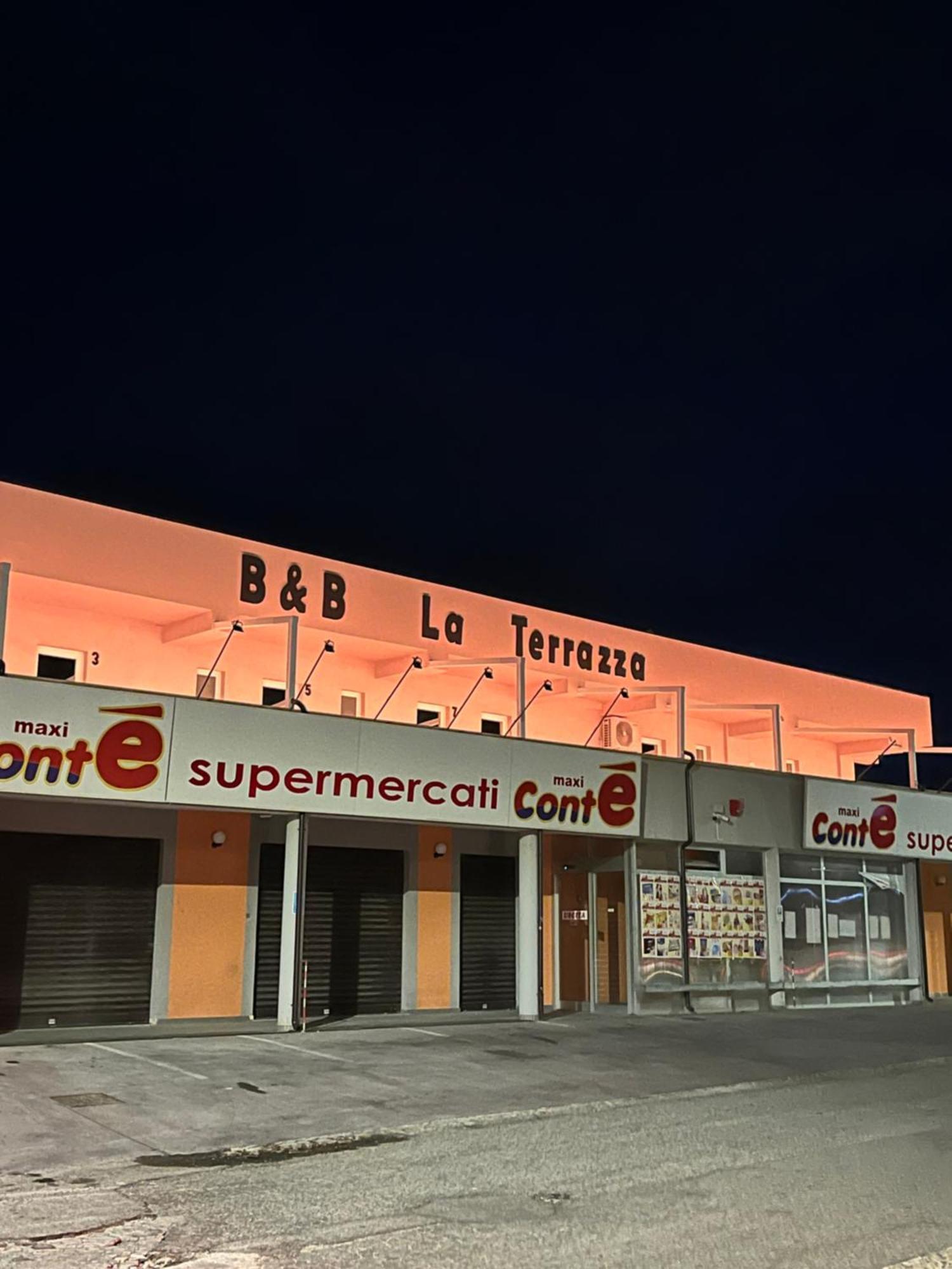 B&B La Terrazza Polifrone Cotronei ภายนอก รูปภาพ