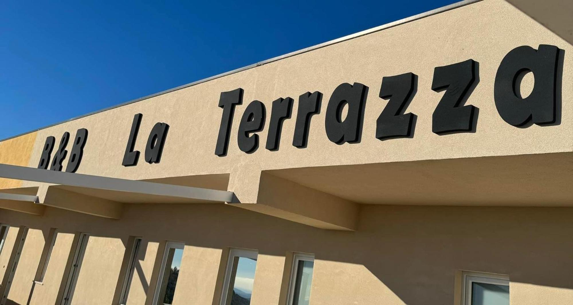 B&B La Terrazza Polifrone Cotronei ภายนอก รูปภาพ