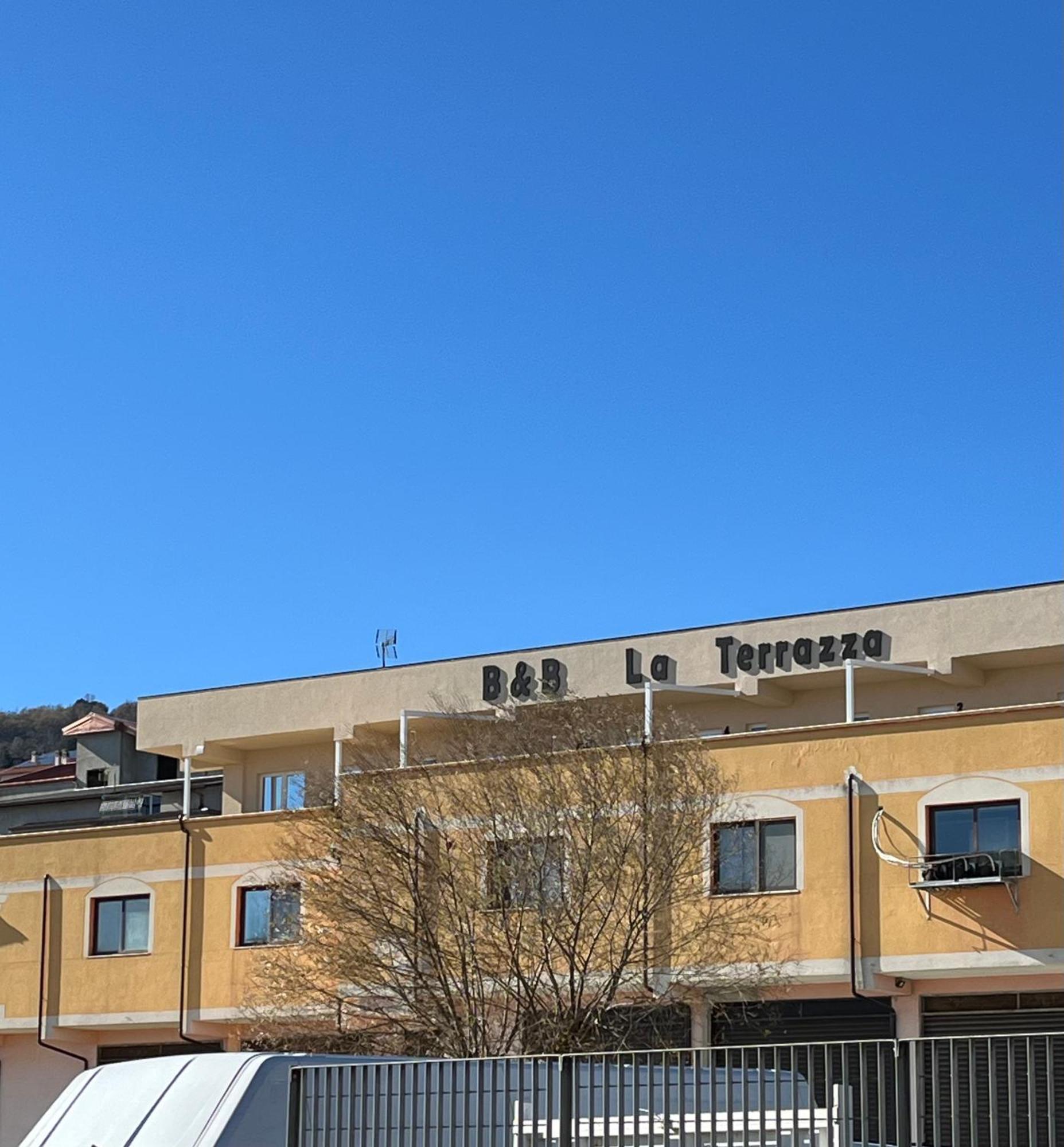 B&B La Terrazza Polifrone Cotronei ภายนอก รูปภาพ